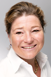 Dr. Petra Hinz